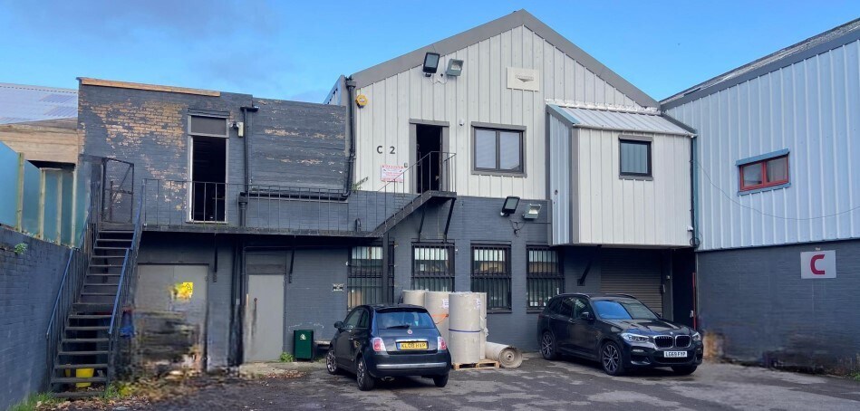 Garth Rd, Morden for sale - Primary Photo - Image 1 of 1