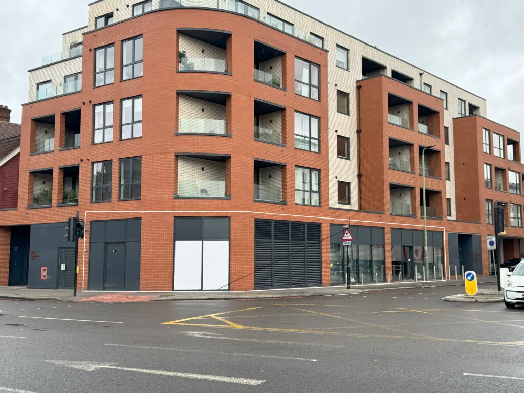 Homesdale Rd, Bromley to rent Primary Photo- Image 1 of 6