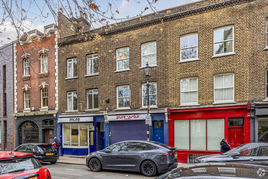 68 Compton St, London for sale - Primary Photo - Image 1 of 1
