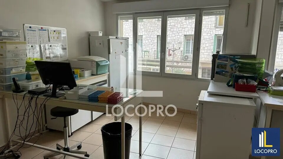 Build-to-Rent in Saint-Laurent-du-Var for sale - Interior Photo - Image 2 of 9