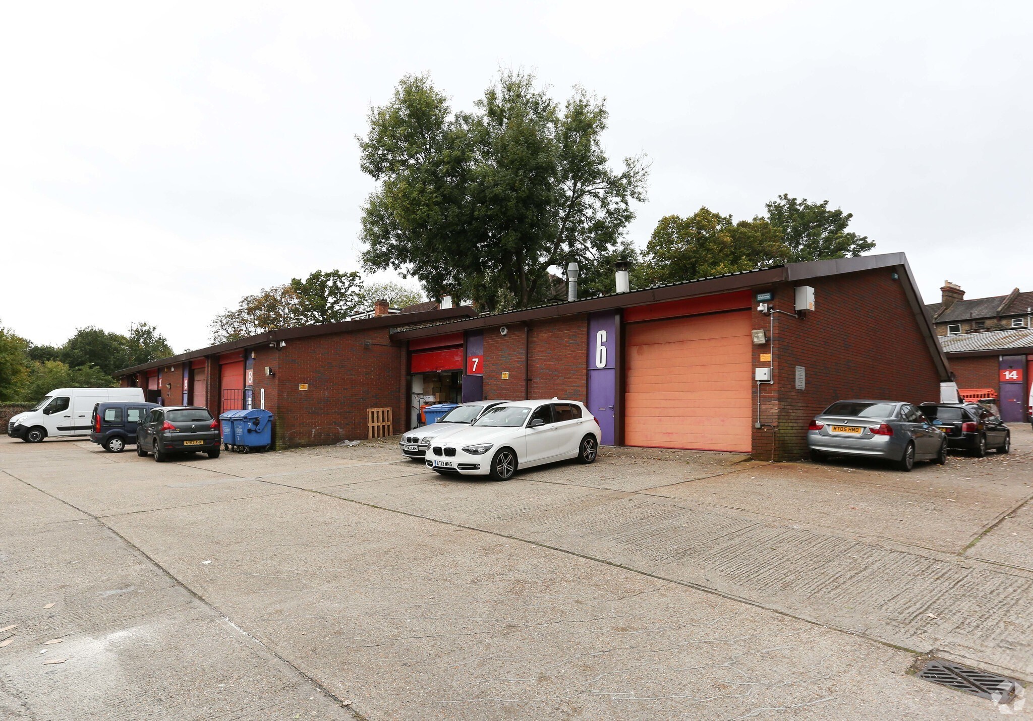 Clyde Vale, London to rent Primary Photo- Image 1 of 2