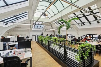 More details for 24 Rue Pétrelle, Paris - Office to Rent