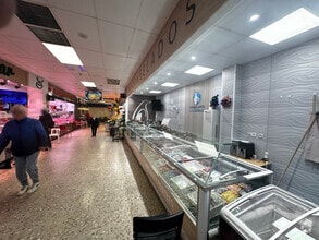 Calle de Blas Cabrera, 125, Madrid, Madrid to rent Interior Photo- Image 2 of 2