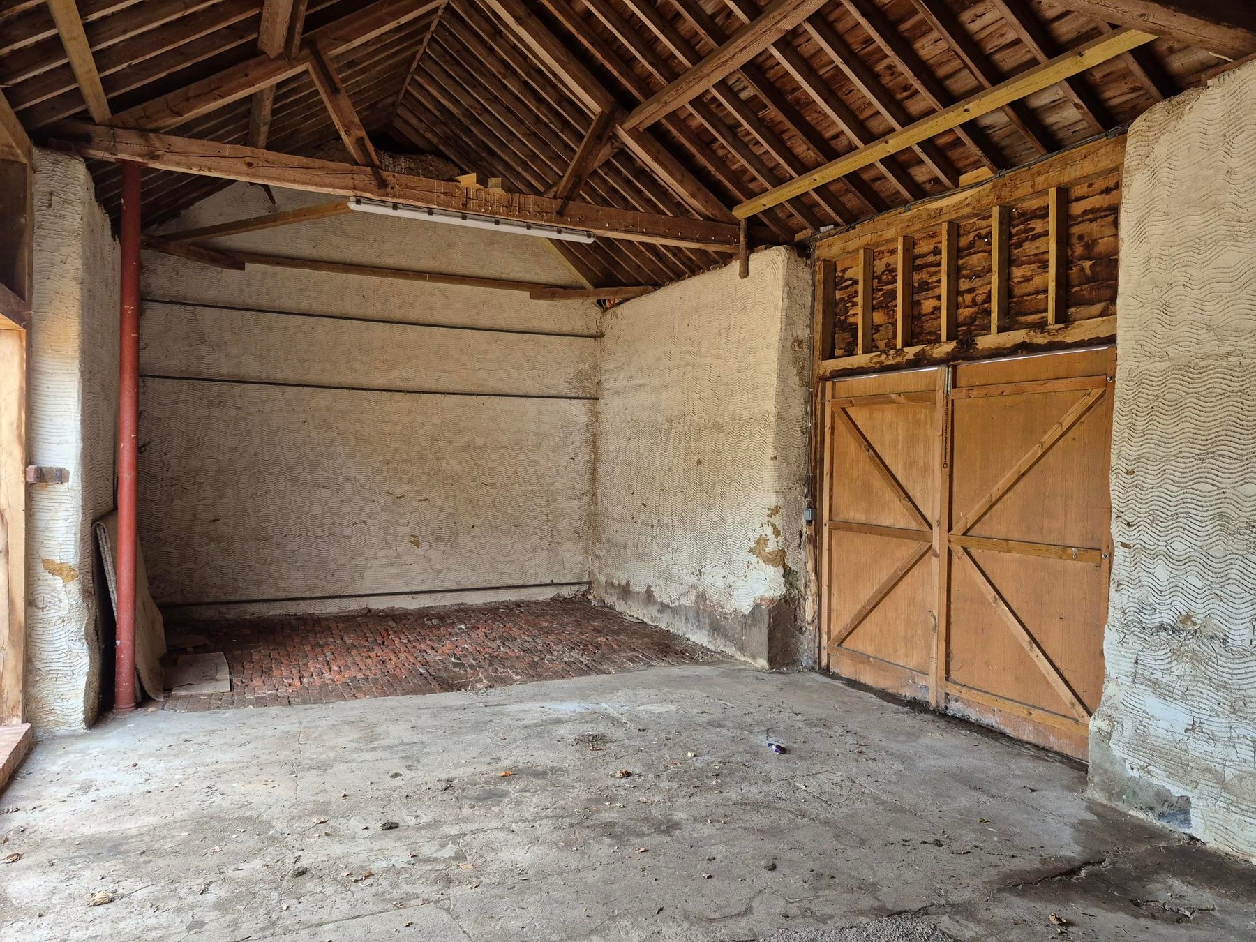 Ringwood Rd, Christchurch to rent Interior Photo- Image 1 of 2