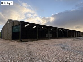 Tregolls, Stithians to rent Building Photo- Image 2 of 5