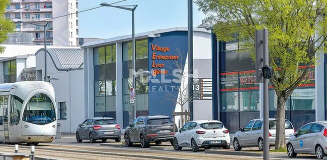 Location Local d'activités 277 m²
