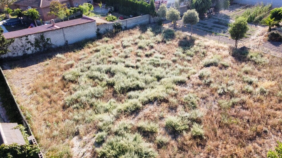 Calle del Oruel, 12, Nuez de Ebro, Zaragoza for sale - Building Photo - Image 3 of 12