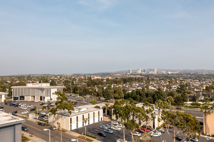 901 Dover Dr, Newport Beach, CA for rent - Aerial - Image 3 of 4