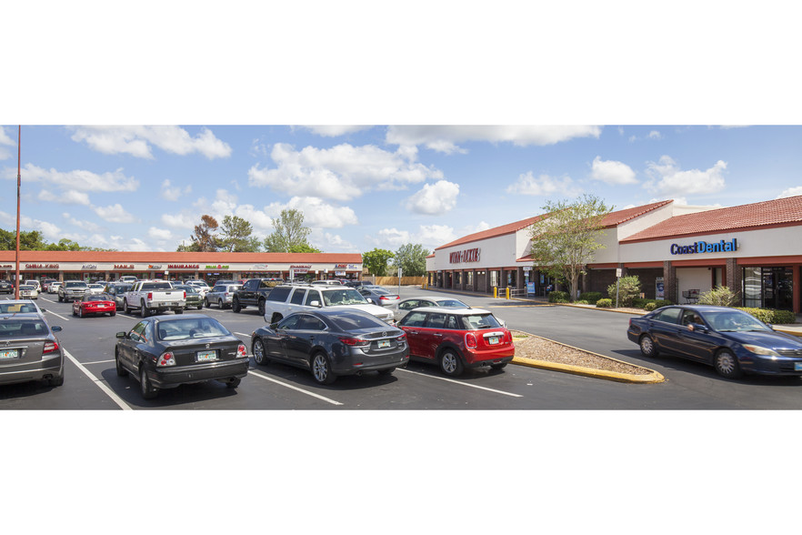 1229-1235 Providence Blvd, Deltona, FL for sale - Primary Photo - Image 1 of 1