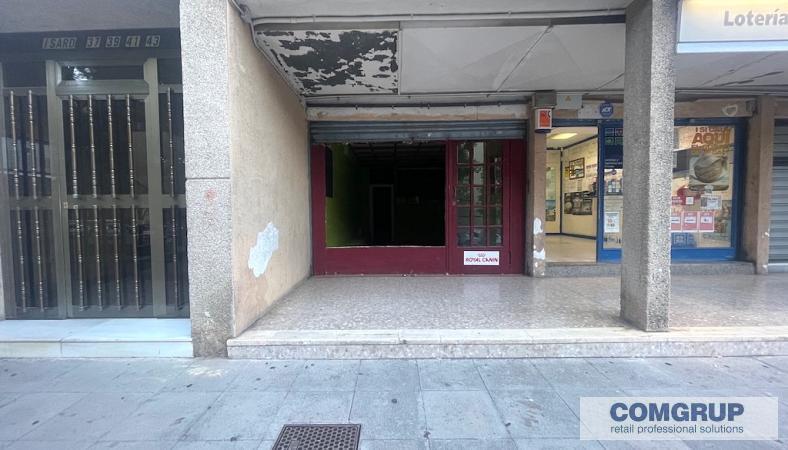 Carrer De L'isard, 39-43, Barcelona, Barcelona for sale - Building Photo - Image 1 of 1