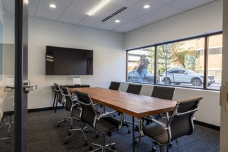 790 N Milwaukee St, Milwaukee, WI to rent Interior Photo- Image 1 of 14