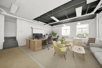 Kingsway Pl, London to rent Interior Photo- Image 1 of 18