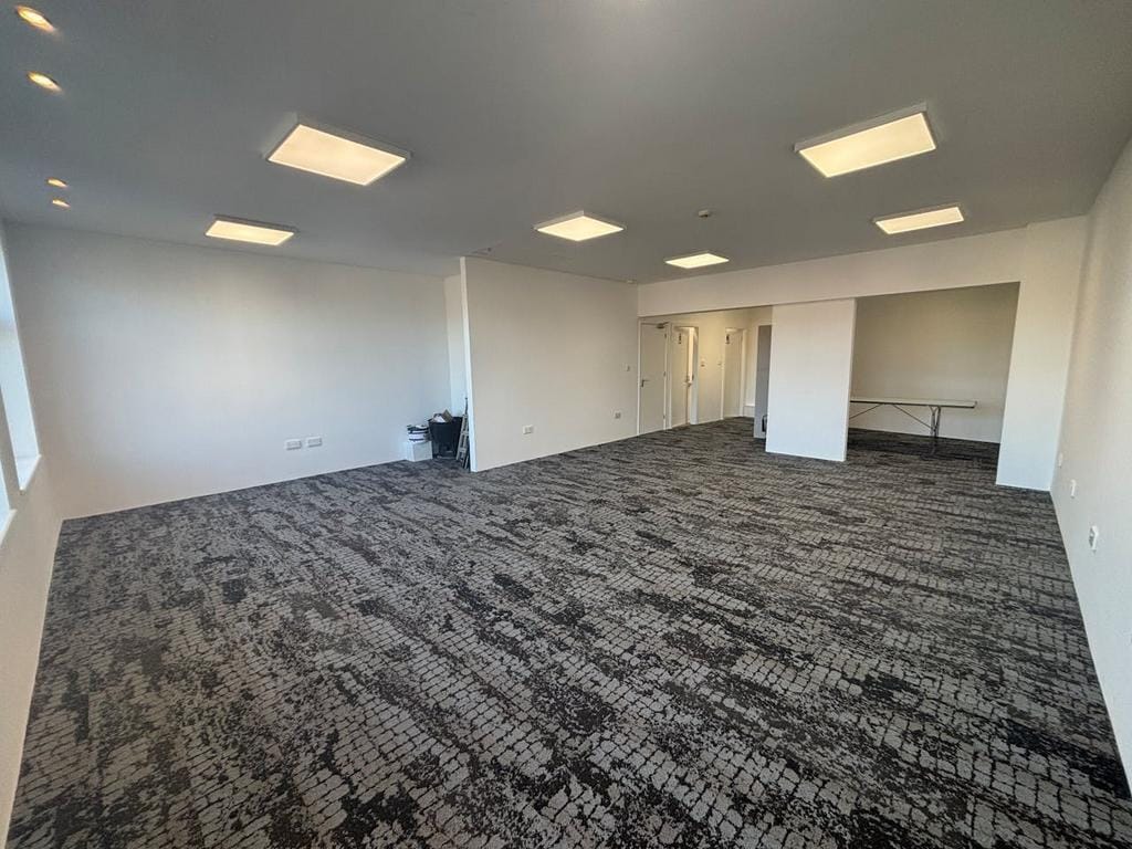10 George St, Newcastle Under Lyme to rent Building Photo- Image 1 of 9