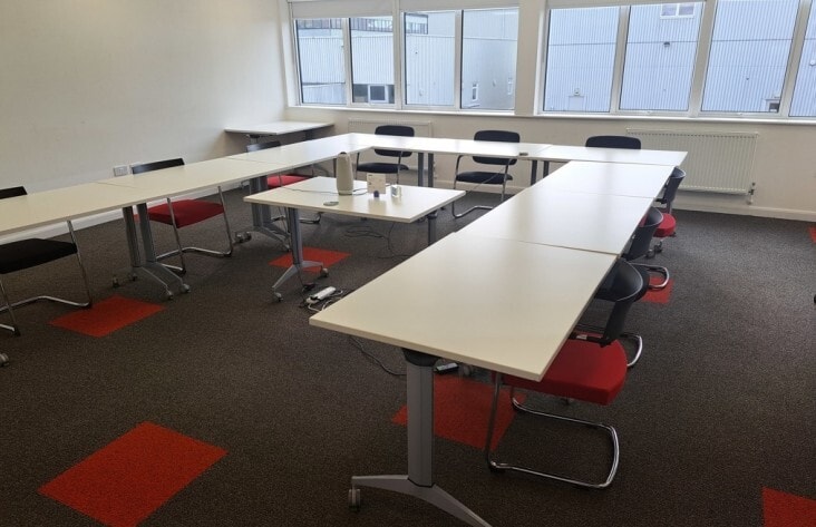 Thurleigh Rd, Thurleigh to rent Interior Photo- Image 1 of 12