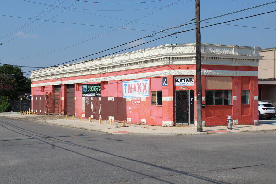 1000 Cincinnati Ave, San Antonio, TX for rent - Building Photo - Image 3 of 11