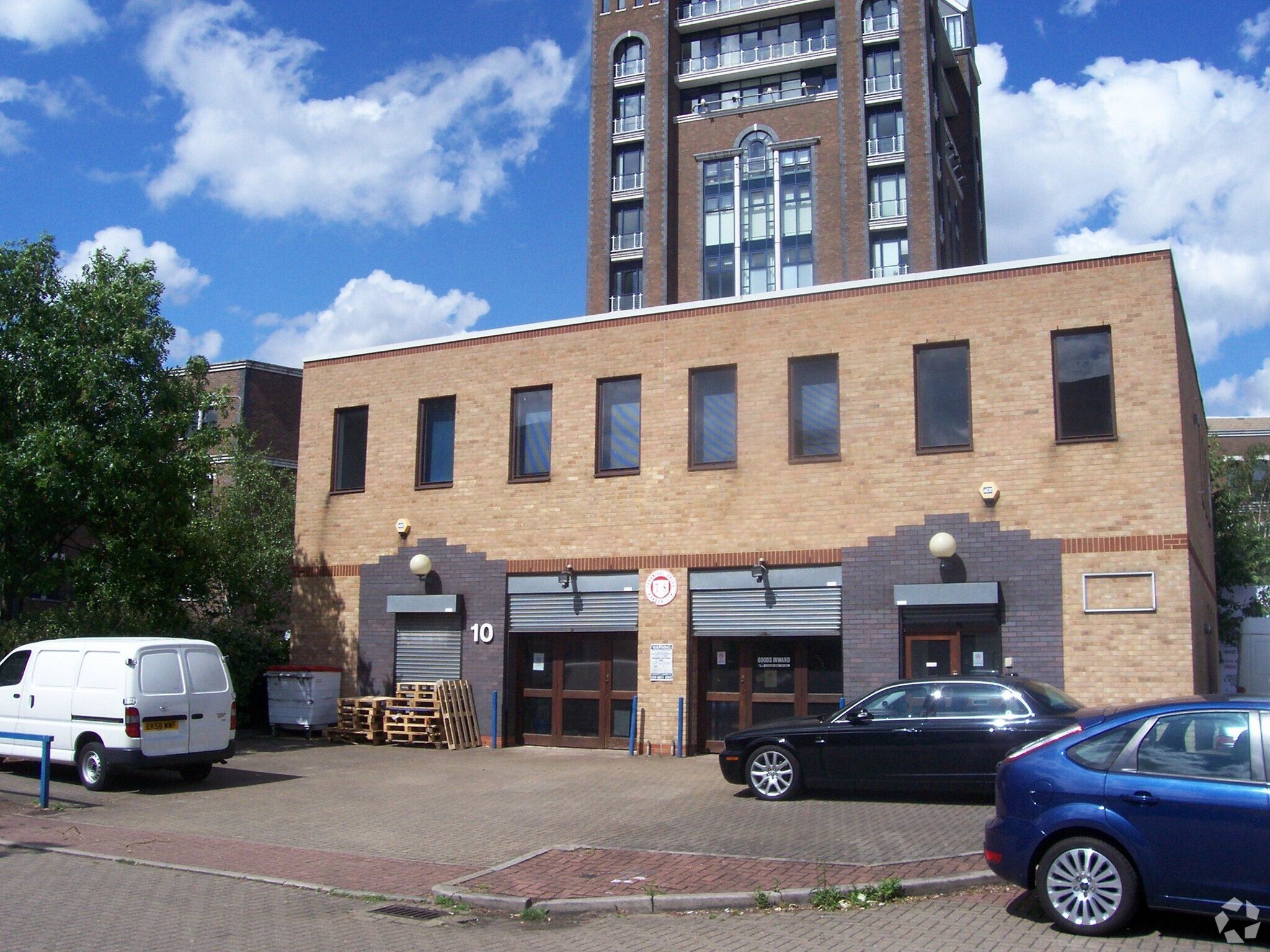 Gartons Way, London for sale Primary Photo- Image 1 of 1