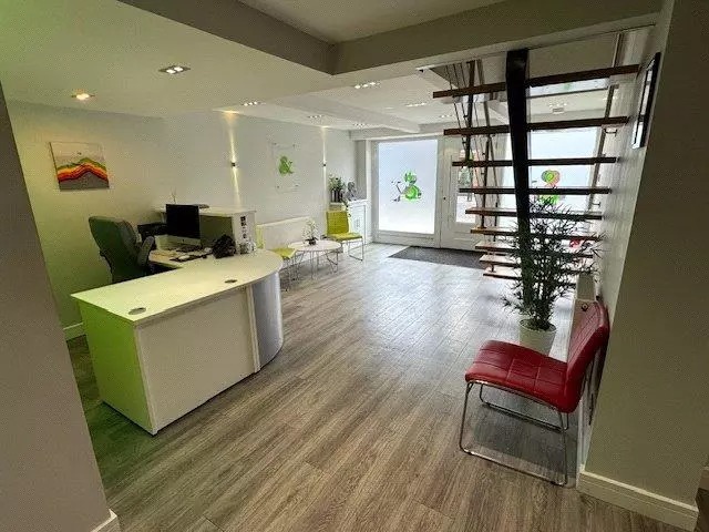 86 Market St, Bolton to rent - Interior Photo - Image 3 of 14