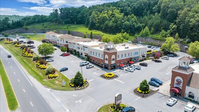 3555 Electric Rd, Roanoke, VA for rent Building Photo- Image 1 of 9