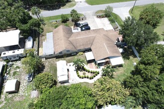 1130 7th Ave, Vero Beach, FL for sale Building Photo- Image 1 of 37