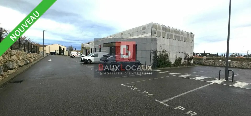 Location Commerce 148 m² - Photo 1