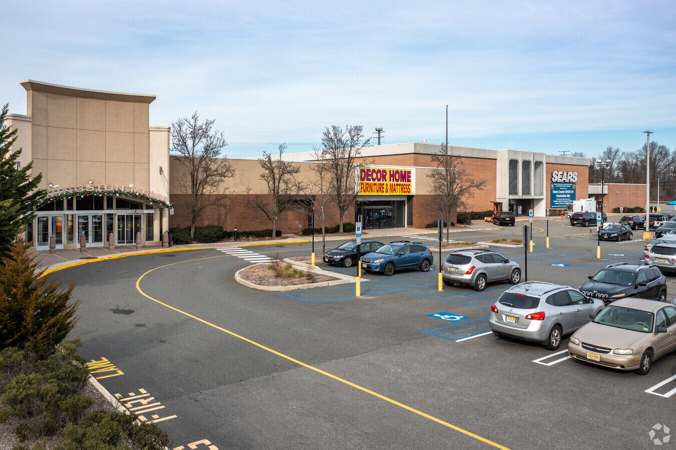 111 Eisenhower Parkway, Livingston 07039 Retail for Rent UK