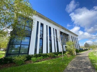 More details for 3 Boulevard Jean Moulin, Élancourt - Office to Rent