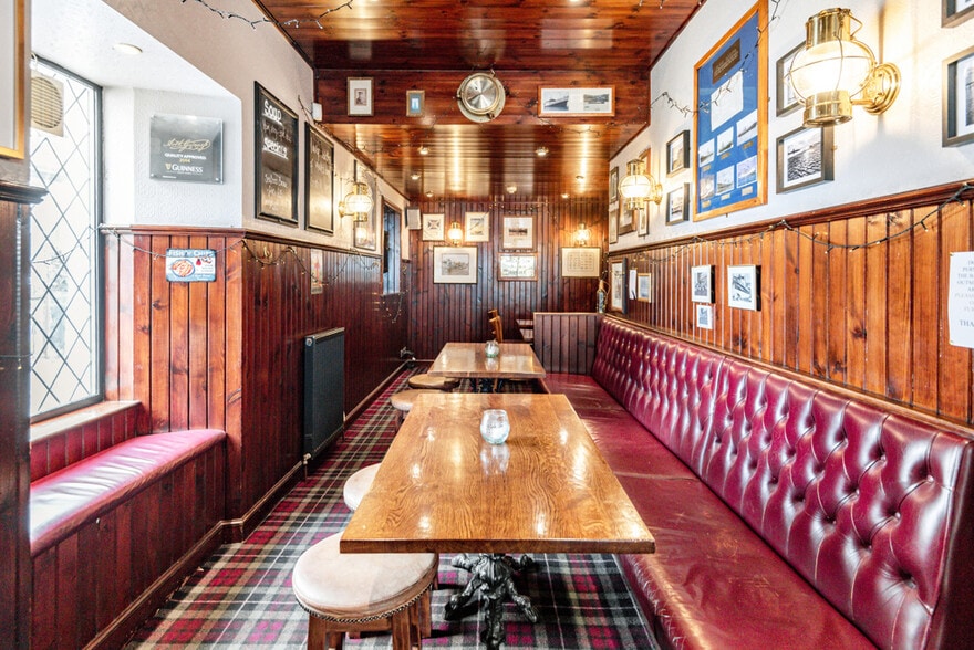 121 Fisher St, Broughty Ferry for sale - Interior Photo - Image 3 of 5