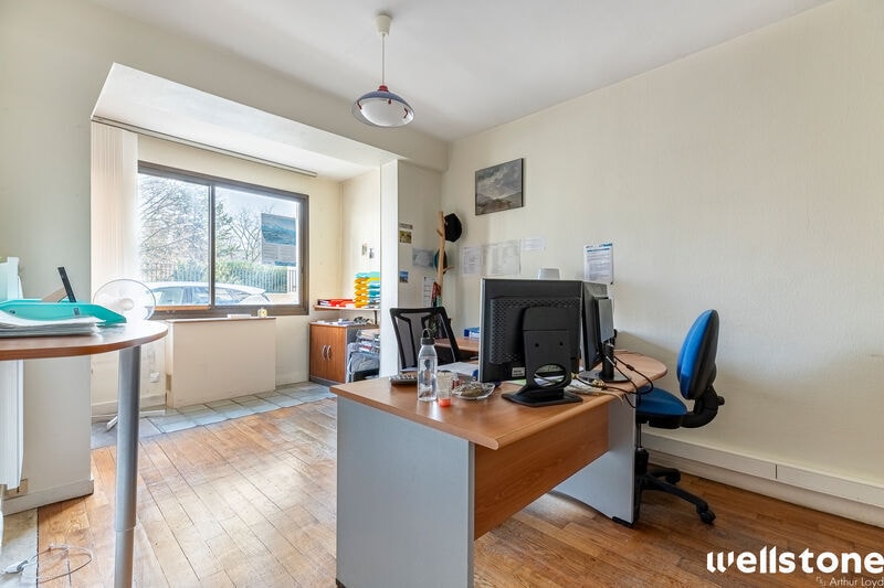 Office in Paris for sale - Interior Photo - Image 2 of 8