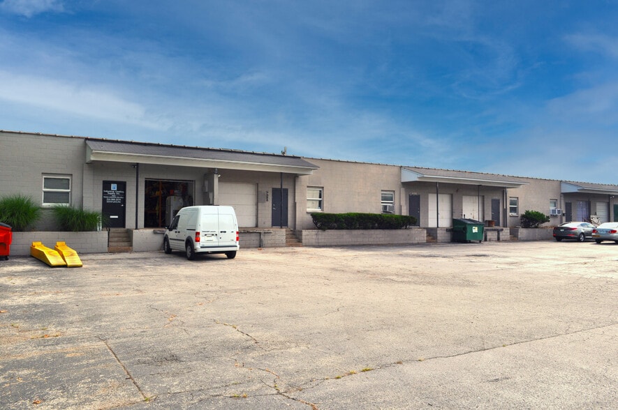 Watson Industrial Park portfolio of 2 properties for sale on LoopNet.co.uk - Building Photo - Image 2 of 4