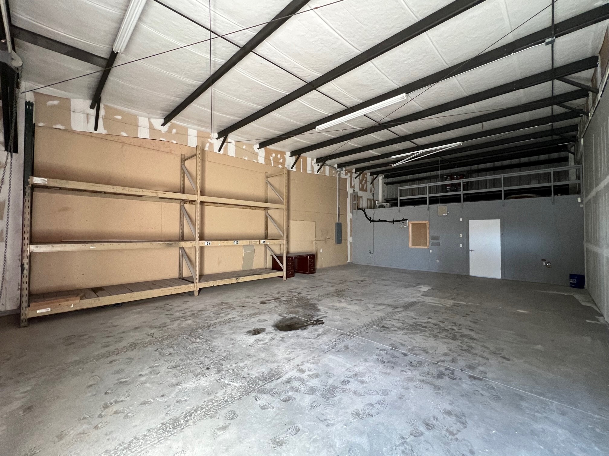 2907 Brooks St, Lakeland, FL to rent Interior Photo- Image 1 of 3