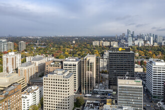 30 St Clair Ave W, Toronto, ON - aerial  map view