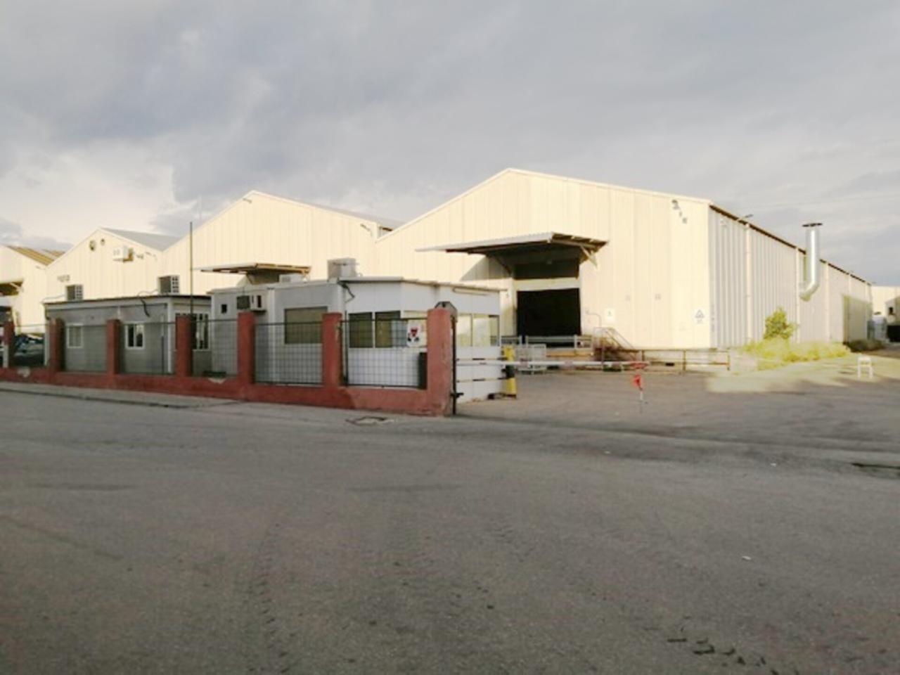 Carrer Empordà, 2, Santa Perpètua de Mogoda, Barcelona to rent Building Photo- Image 1 of 6