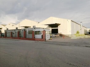 Carrer Empordà, 2, Santa Perpètua de Mogoda, Barcelona to rent Building Photo- Image 1 of 6