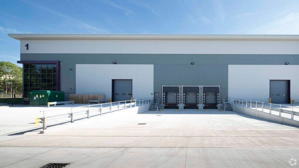 Test Ln, Southampton for sale - Primary Photo - Image 1 of 1