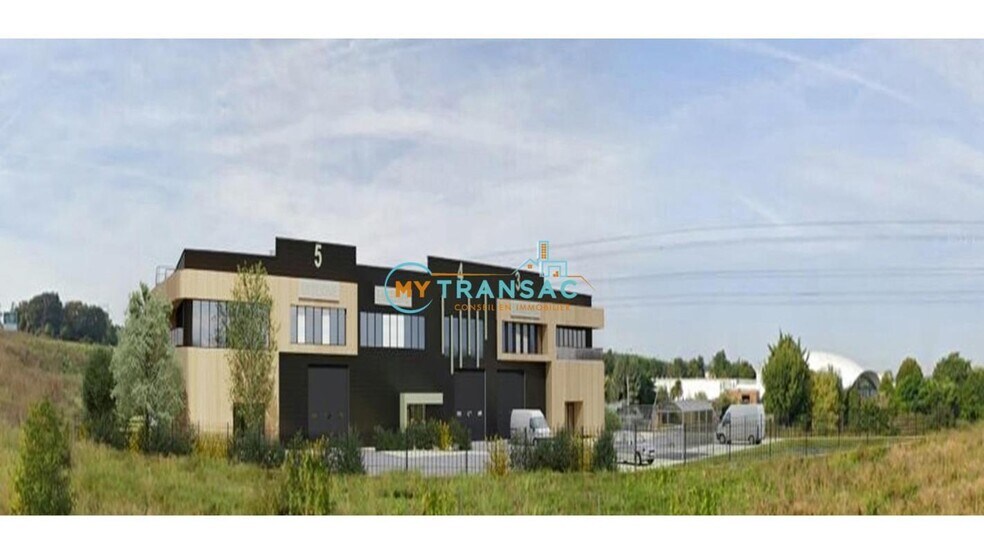 Light Industrial in Villeparisis to rent - Building Photo - Image 1 of 5