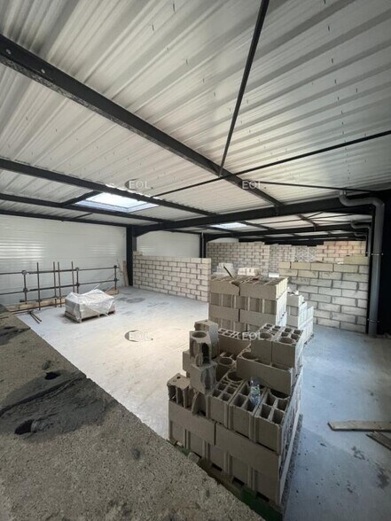 Light Industrial in Épinay-sur-Seine to rent - Building Photo - Image 3 of 5