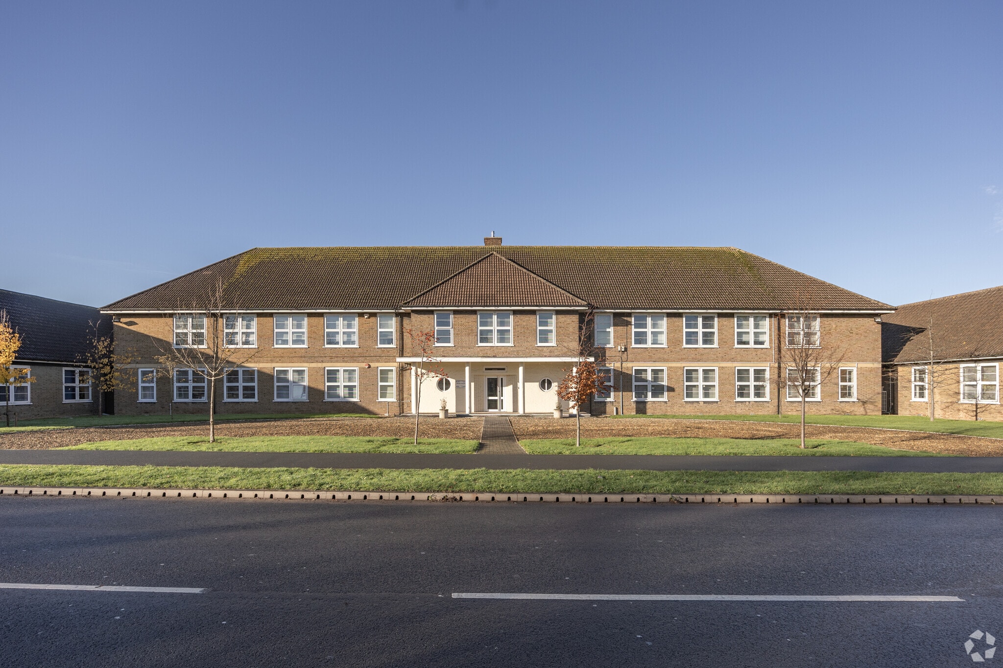 Naas Ln, Quedgeley to rent Building Photo- Image 1 of 2
