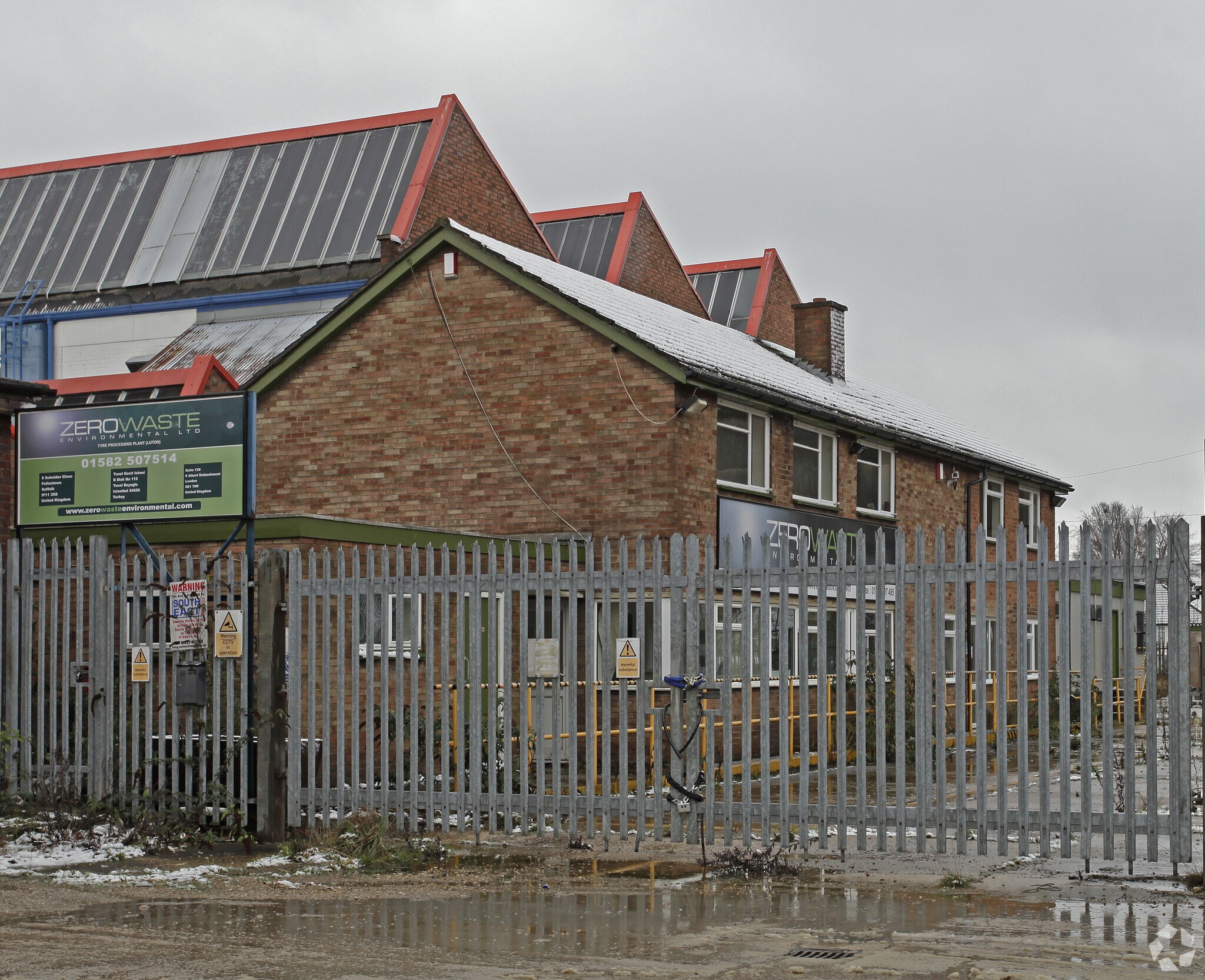 Leagrave Rd, Luton for sale Primary Photo- Image 1 of 1