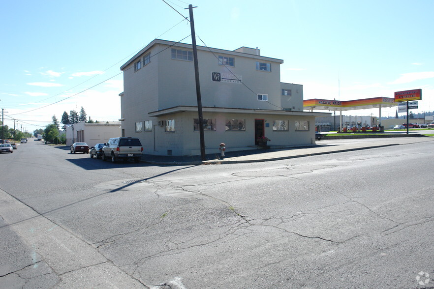 130-134 N Madelia St, Spokane, WA for sale - Building Photo - Image 3 of 7