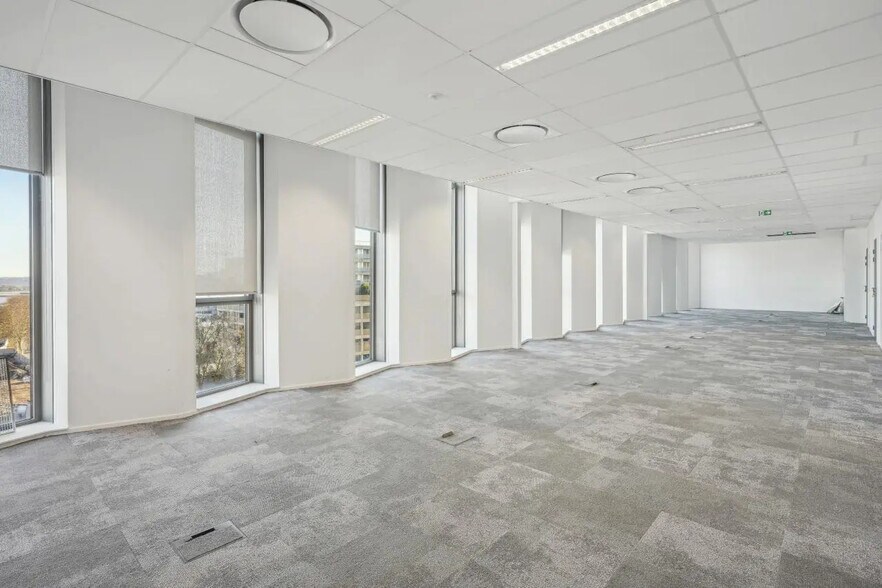 Office in Bordeaux to rent - Interior Photo - Image 3 of 15