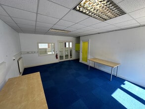 63 Millbrook Rd, Carlisle to rent Interior Photo- Image 2 of 3