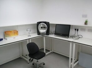 2-4 Victor Ter, Bradford to rent Interior Photo- Image 2 of 3