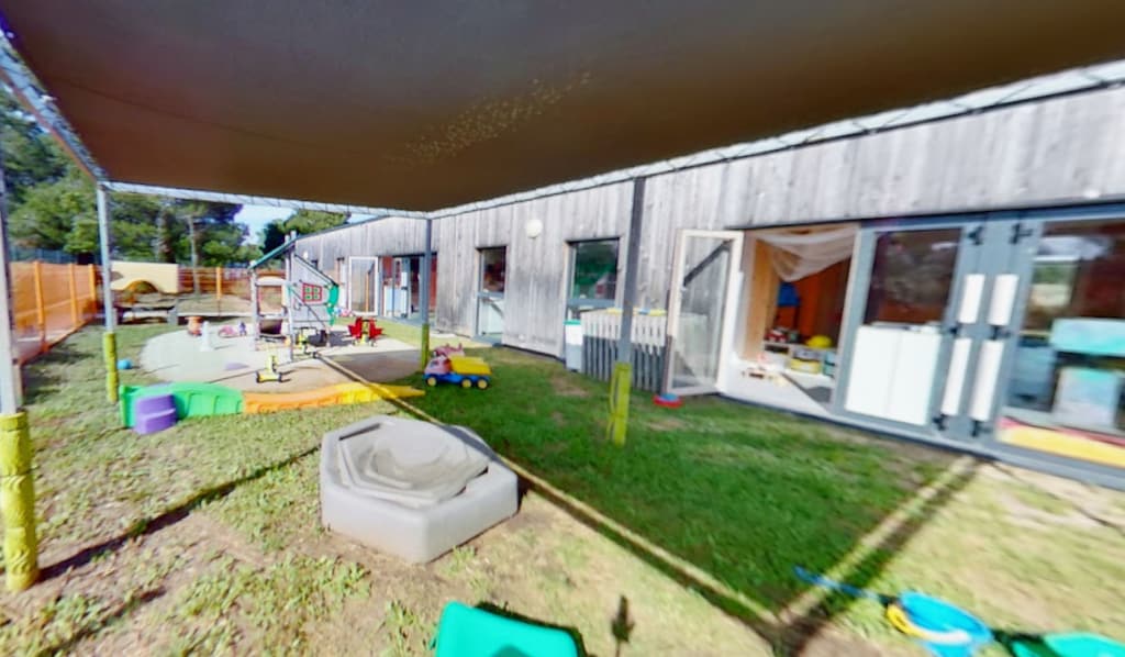 Vente Entrepôt 439 m² - Photo 1