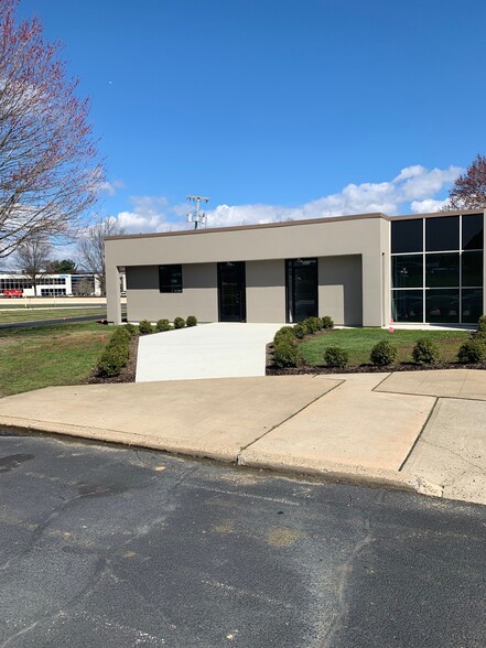 155 Middle Rd, Hazlet, NJ for rent - Building Photo - Image 1 of 3