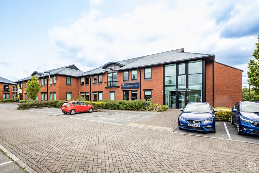 Daresbury Ln, Warrington for sale - Building Photo - Image 1 of 1