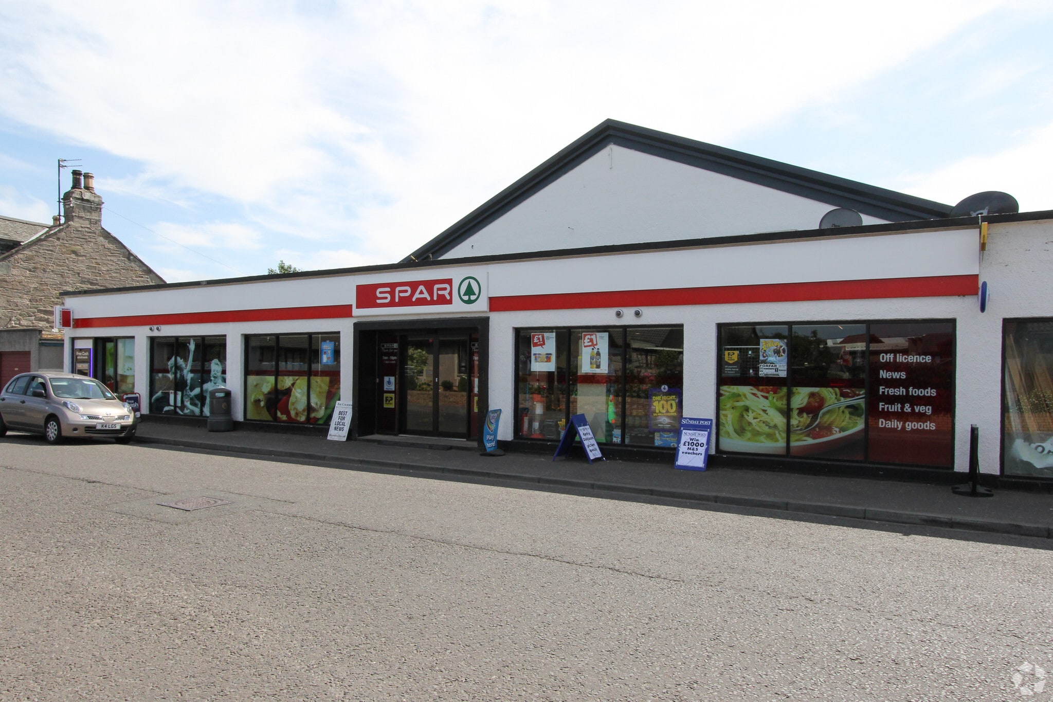 48 Market St, Forfar for sale Primary Photo- Image 1 of 1