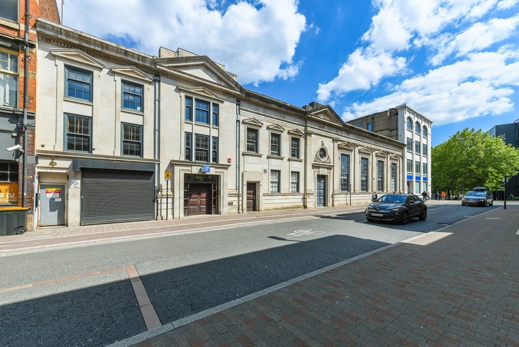 32 Pocklingtons Walk, Leicester to rent Building Photo- Image 1 of 7