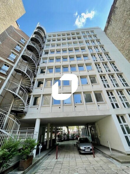 Office in Boulogne-Billancourt to rent - Building Photo - Image 2 of 20