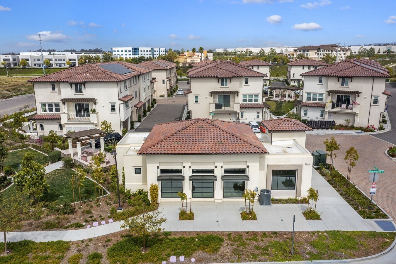 3510 Village Commercial Dr, Oceanside 92056