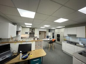 Station Yard, Thame to rent Interior Photo- Image 2 of 6